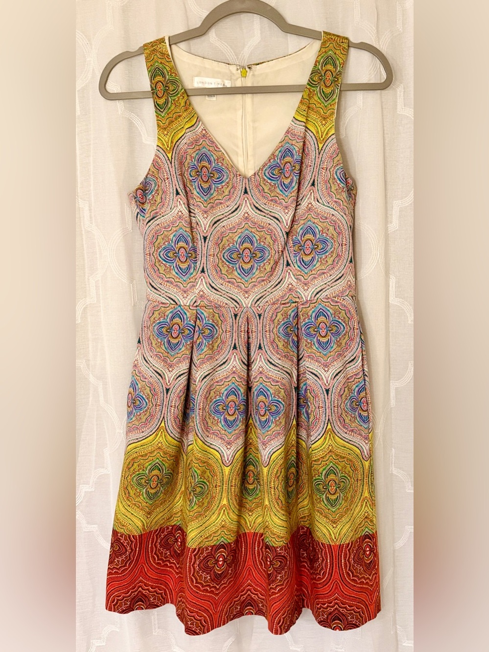 London Times Multicolor Medallion Fit & Flare Dress Size 4